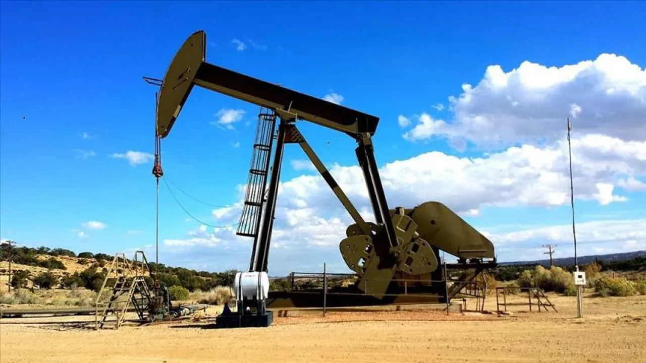 Petrol Fiyatları Sert Kayıpların Ardından Yatay Seyirde Petrol Fiyatları Sert Kayıpların Ardından Yatay Seyirde
