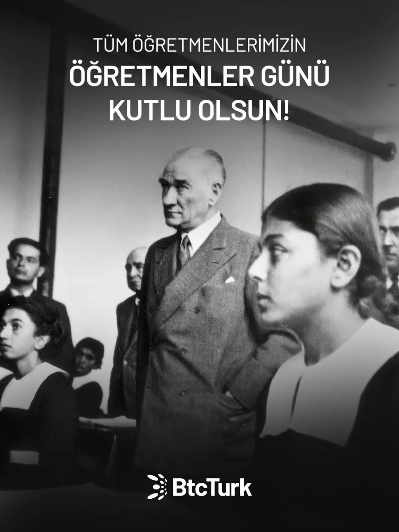 Öğretmenler Günü'nde Anlamlı Mesaj: "Hep Dahası Var" Öğretmenler Günü'nde Anlamlı Mesaj: "Hep Dahası Var"