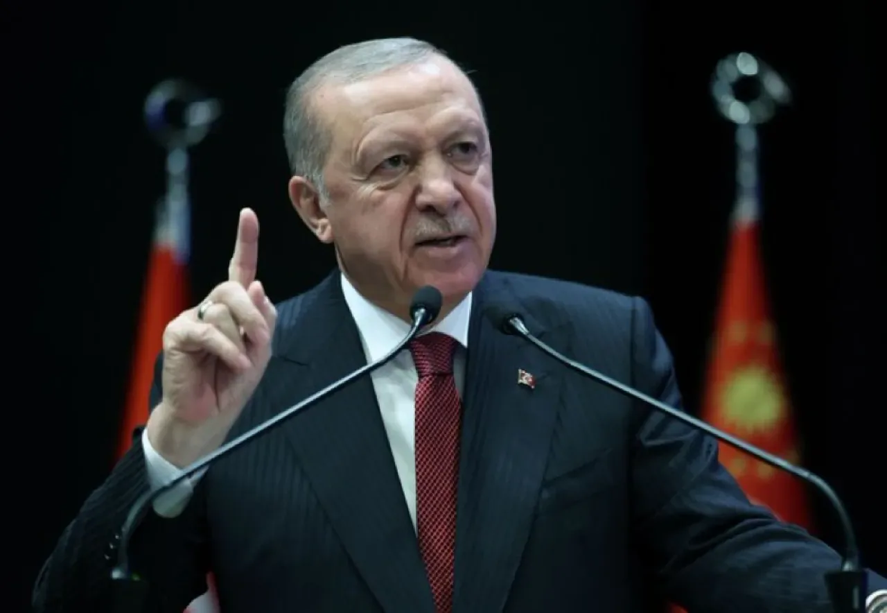 Cumhurbaşkanı Erdoğan: Öğretmen, Öğrenciyi İşleyen Bir Mücevher Ustasıdır Cumhurbaşkanı Erdoğan: Öğretmen, Öğrenciyi İşleyen Bir Mücevher Ustasıdır