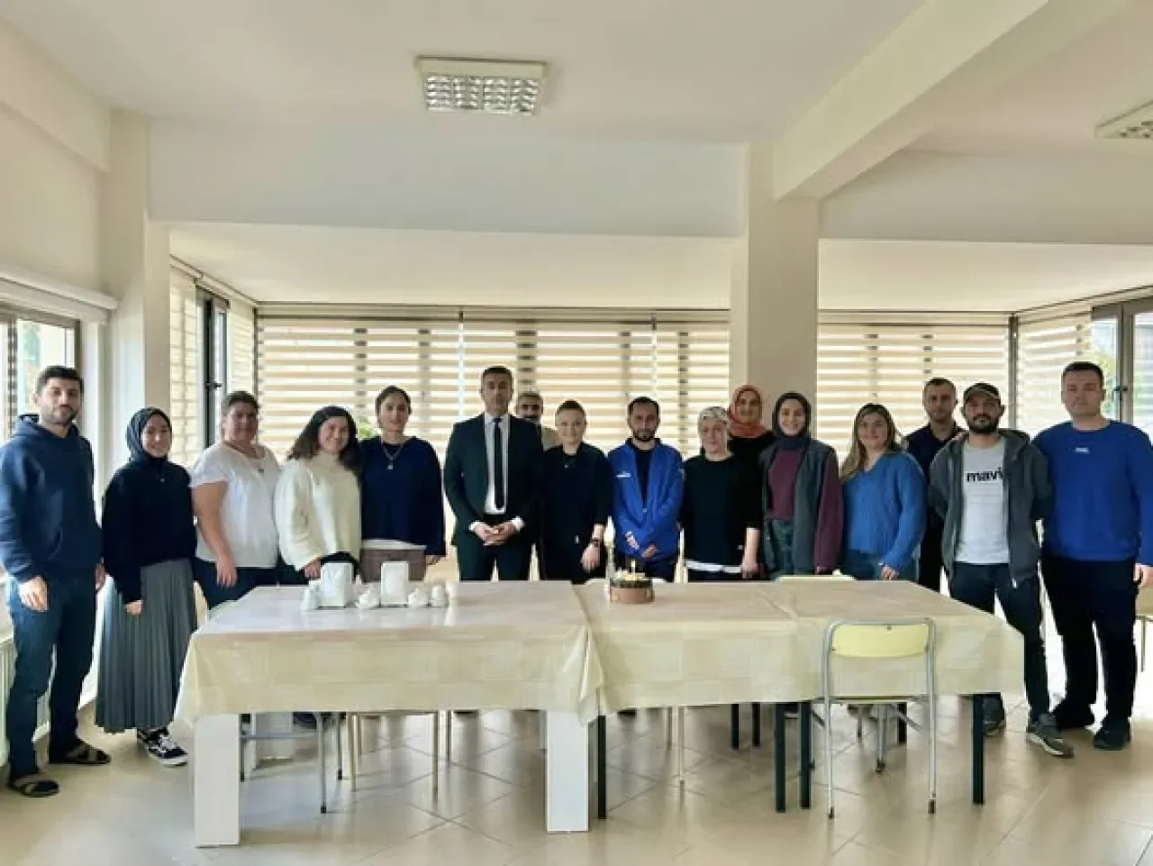 Yenice Engelsiz Yaşam Merkezi'nde Öğretmenler Günü Coşkusu Yenice Engelsiz Yaşam Merkezi'nde Öğretmenler Günü Coşkusu