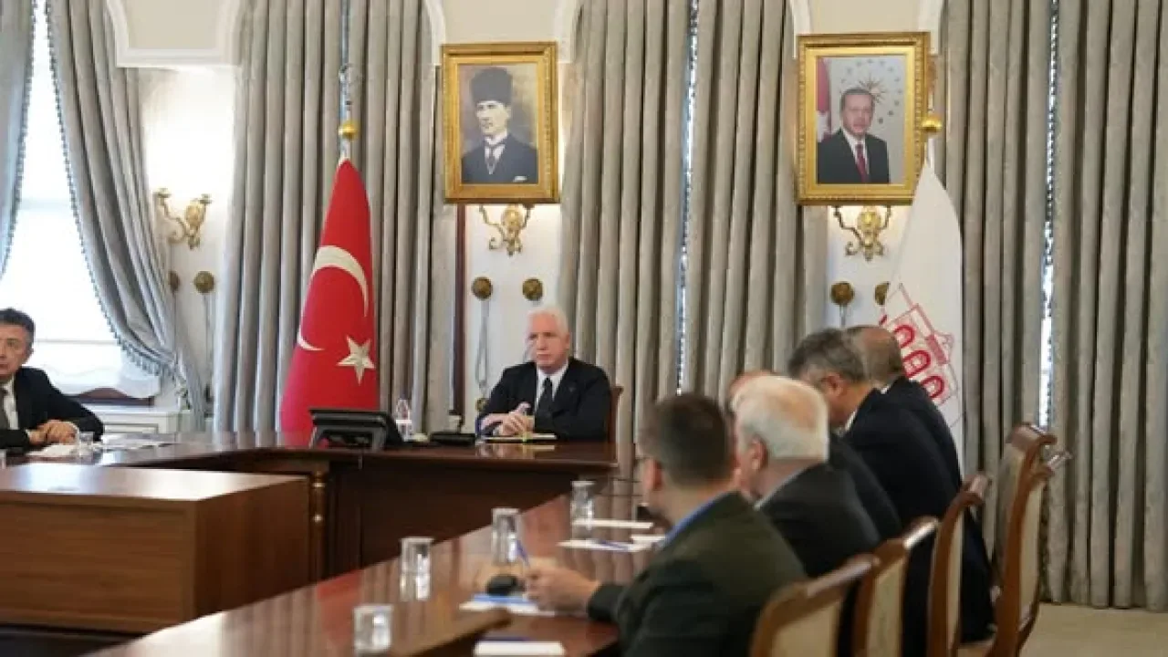 İstanbul Valisi Davut Gül Başkanlığında Yatırım Değerlendirme Toplantısı Yapıldı İstanbul Valisi Davut Gül Başkanlığında Yatırım Değerlendirme Toplantısı Yapıldı