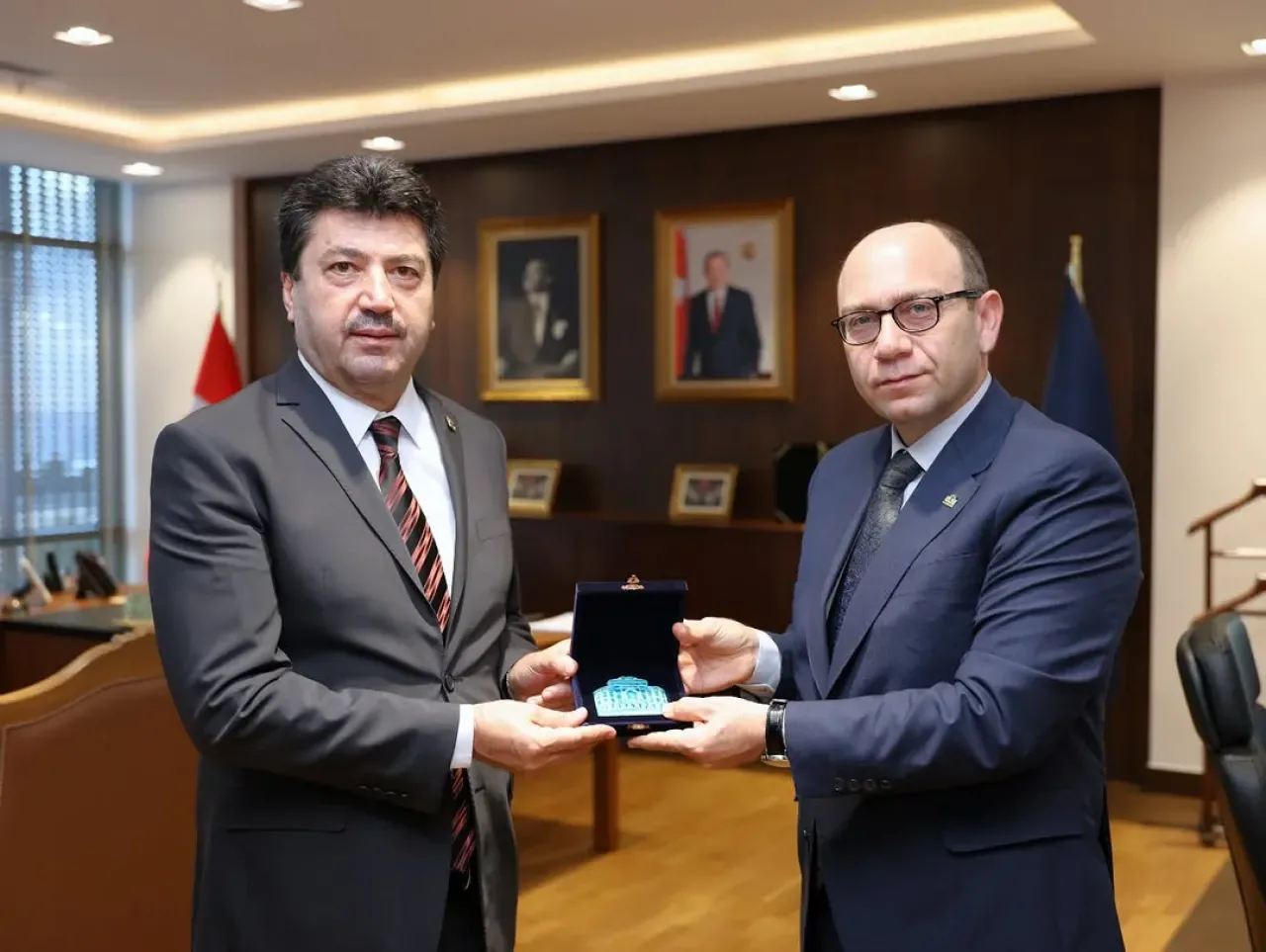 İstanbul Üniversitesi-Cerrahpaşa ve Sakarya UASÜ Arasında İş Birliği Görüşmeleri İstanbul Üniversitesi-Cerrahpaşa ve Sakarya UASÜ Arasında İş Birliği Görüşmeleri