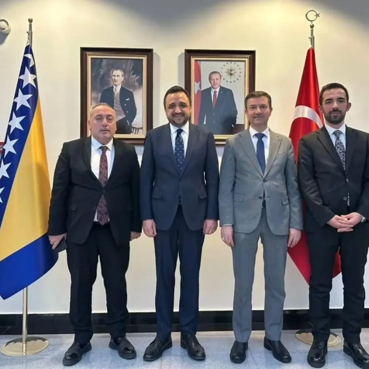 Gaziosmanpaşa Müftüsü ve Heyeti Bosna Hersek'te Yetim Projesi Kapsamında Üst Düzey Ziyaretler Gerçekleştirdi Gaziosmanpaşa Müftüsü ve Heyeti Bosna Hersek'te Yetim Projesi Kapsamında Üst Düzey Ziyaretler Gerçekleştirdi
