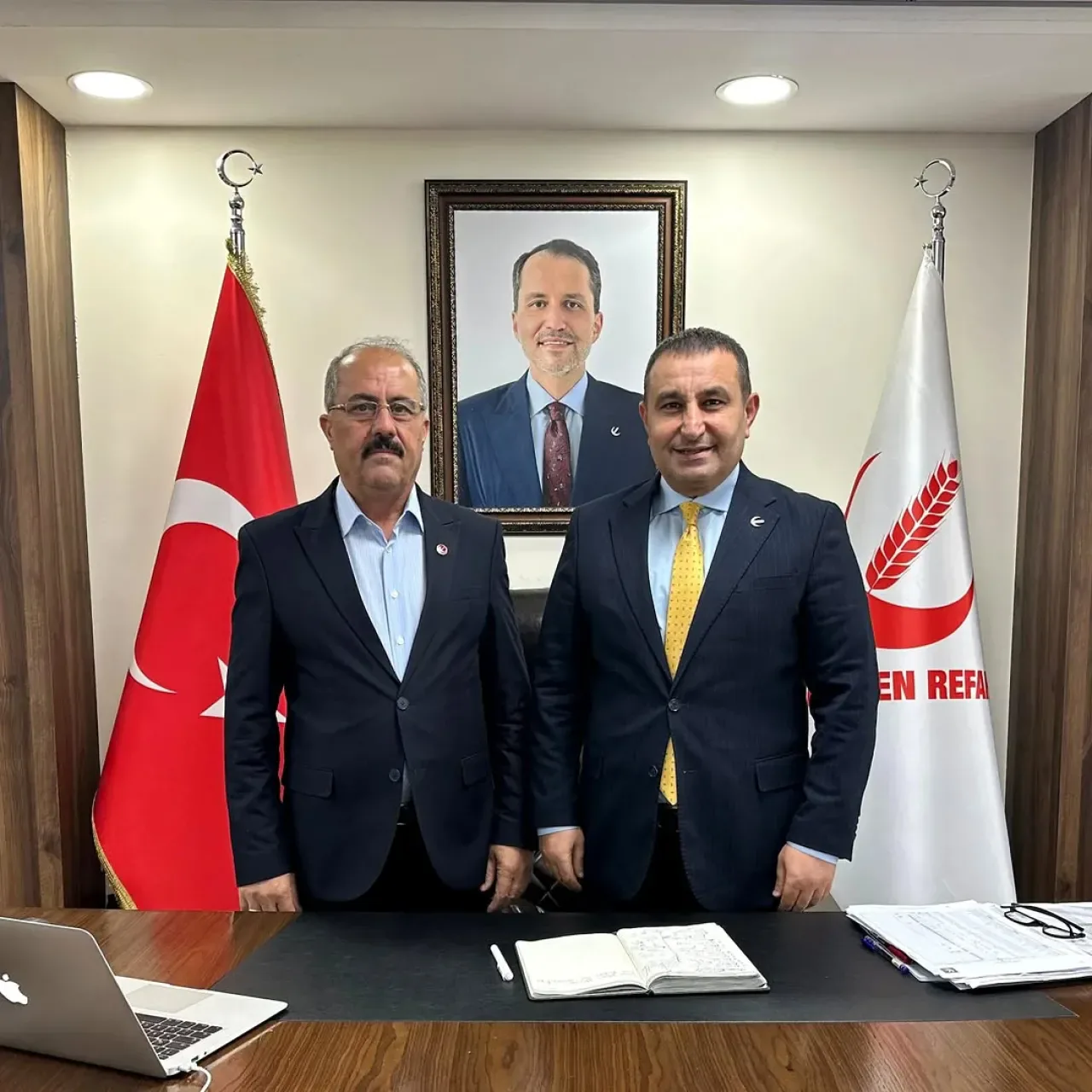 Yeniden Refah Partisi'nde İstişare ve Dayanışma Ziyareti Yeniden Refah Partisi'nde İstişare ve Dayanışma Ziyareti