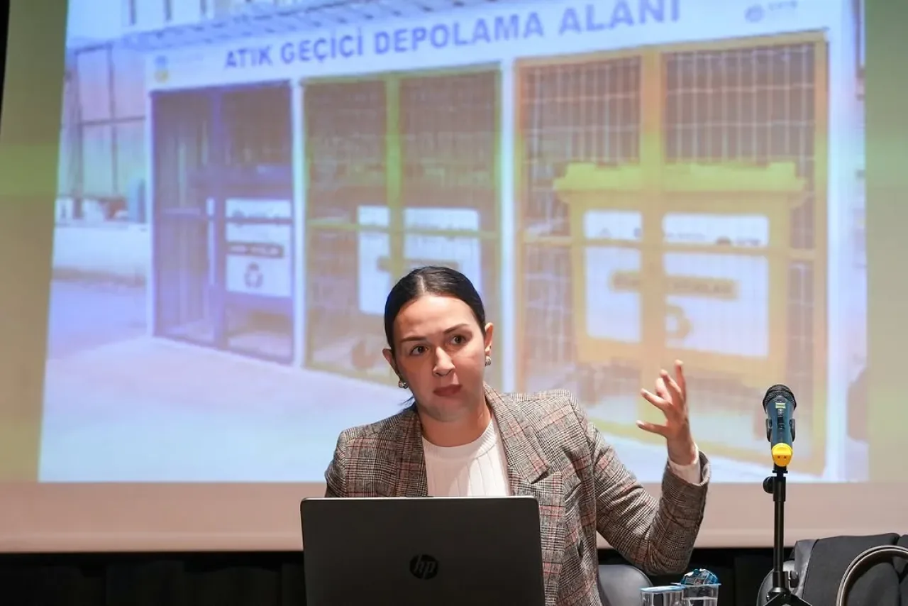 Maltepe'de Sıfır Atık Yönetimi İçin Site Yöneticileriyle İş Birliği Maltepe'de Sıfır Atık Yönetimi İçin Site Yöneticileriyle İş Birliği