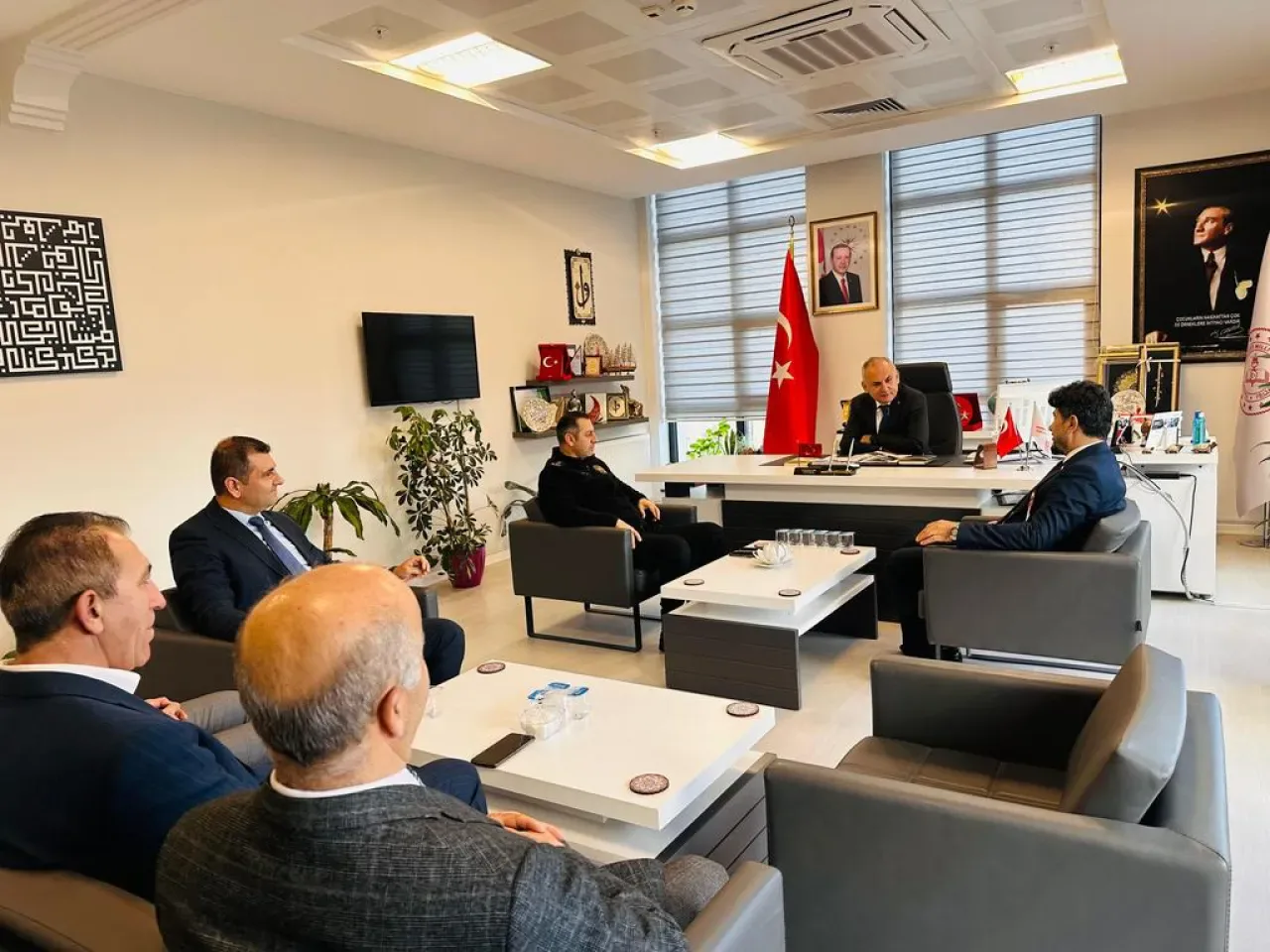 Gaziosmanpaşa'da 24 Kasım Öğretmenler Günü Coşkusu Gaziosmanpaşa'da 24 Kasım Öğretmenler Günü Coşkusu