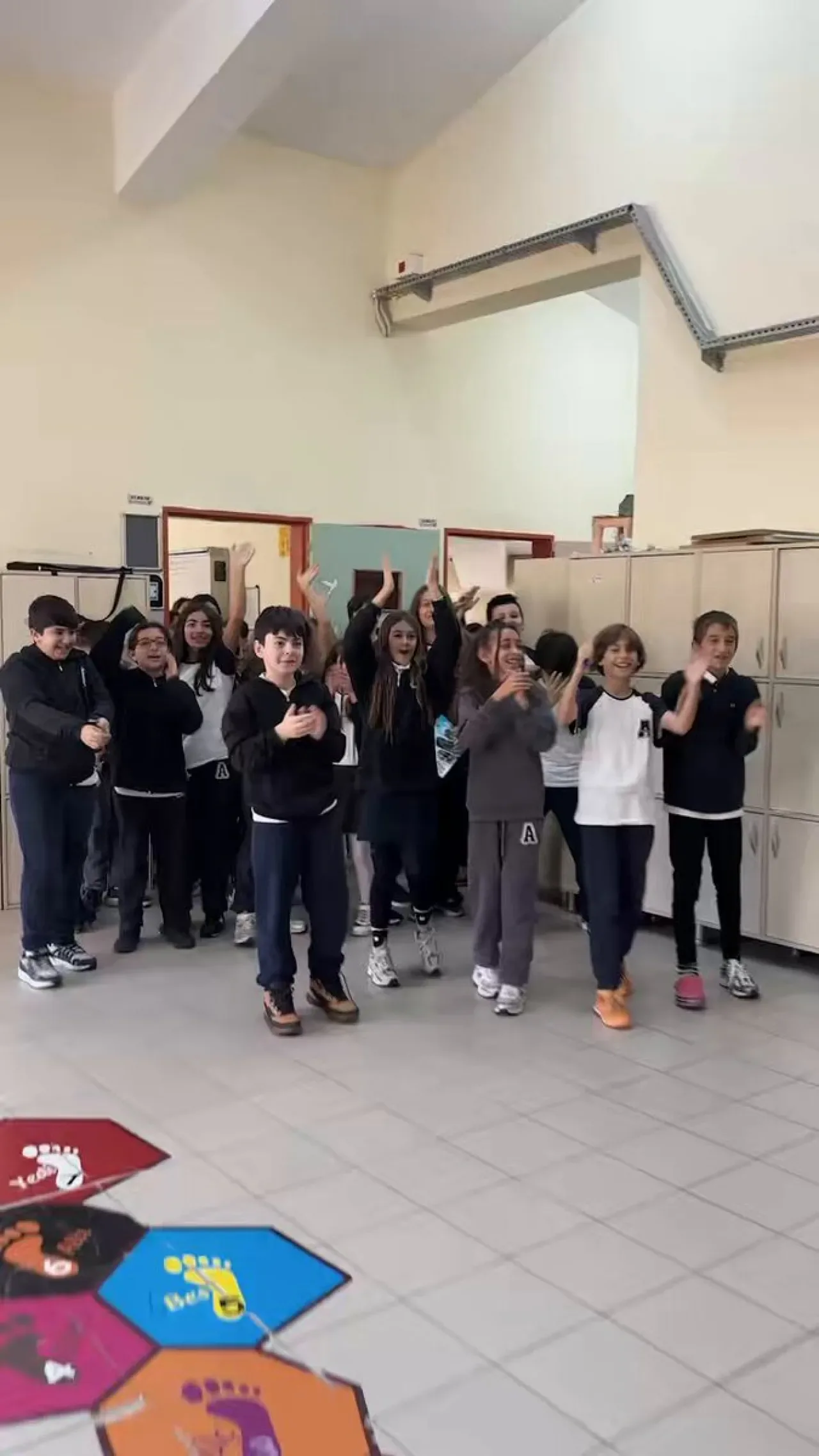 Sarıyer'de 24 Kasım Öğretmenler Günü Coşkusu Sarıyer'de 24 Kasım Öğretmenler Günü Coşkusu