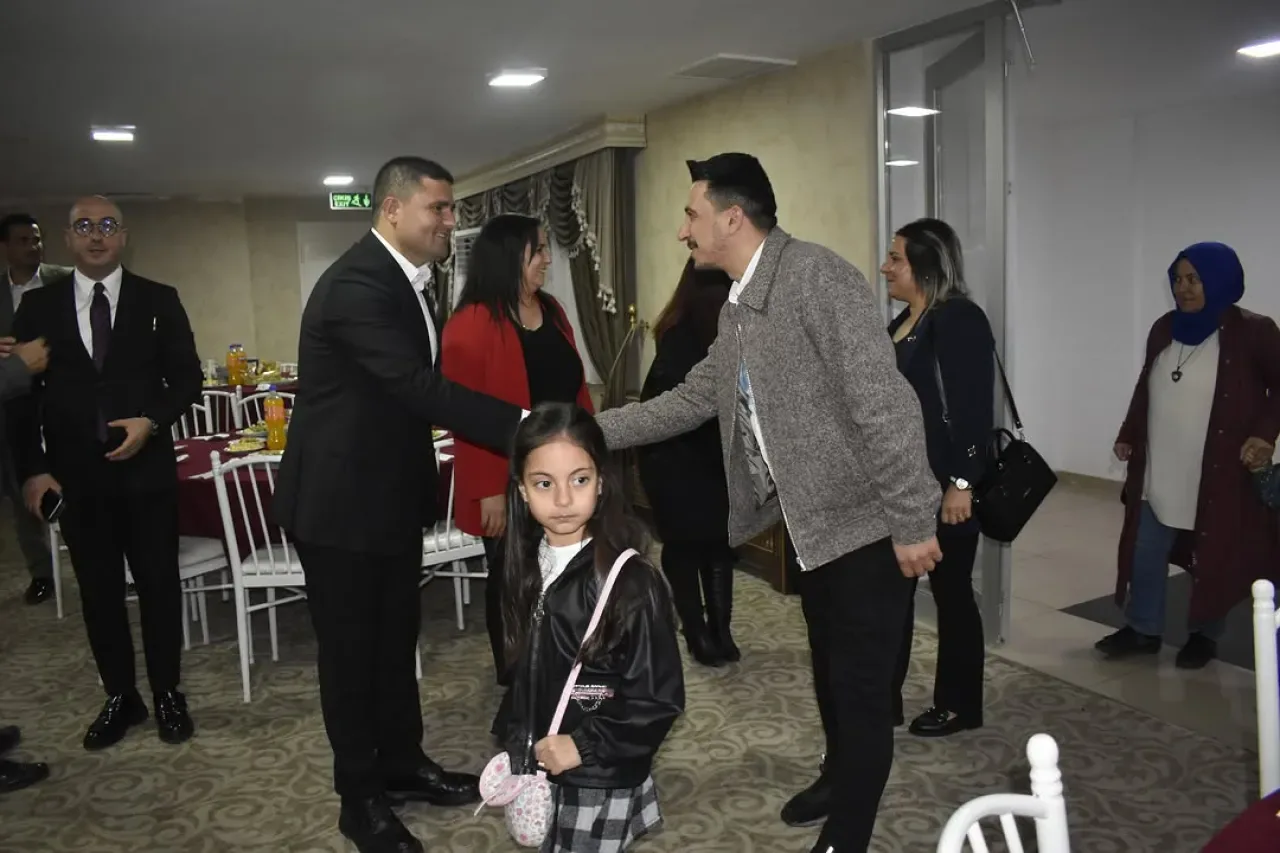 Şereflikoçhisar'da Öğretmenler Günü Yemeği Düzenlendi Şereflikoçhisar'da Öğretmenler Günü Yemeği Düzenlendi