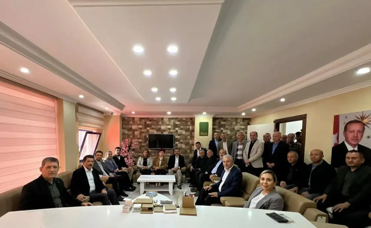 AK Parti Antalya Milletvekili Vural Çokal, Aksu Teşkilatı Ziyaretini Gerçekleştirdi AK Parti Antalya Milletvekili Vural Çokal, Aksu Teşkilatı Ziyaretini Gerçekleştirdi