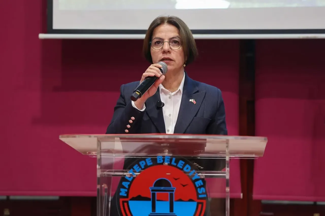 Maltepe Belediyesi Eğitim Merkezleri Öğretmenleriyle Öğretmenler Günü'nde Buluştu Maltepe Belediyesi Eğitim Merkezleri Öğretmenleriyle Öğretmenler Günü'nde Buluştu