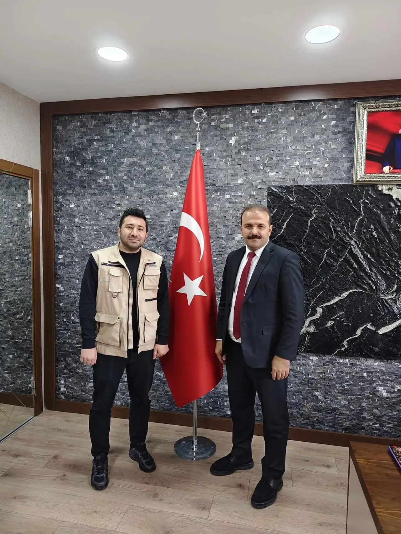 İstanbul Büyükşehir Belediyesi'nden Avcılar İlçe Milli Eğitim Müdürü'ne 24 Kasım Ziyareti İstanbul Büyükşehir Belediyesi'nden Avcılar İlçe Milli Eğitim Müdürü'ne 24 Kasım Ziyareti