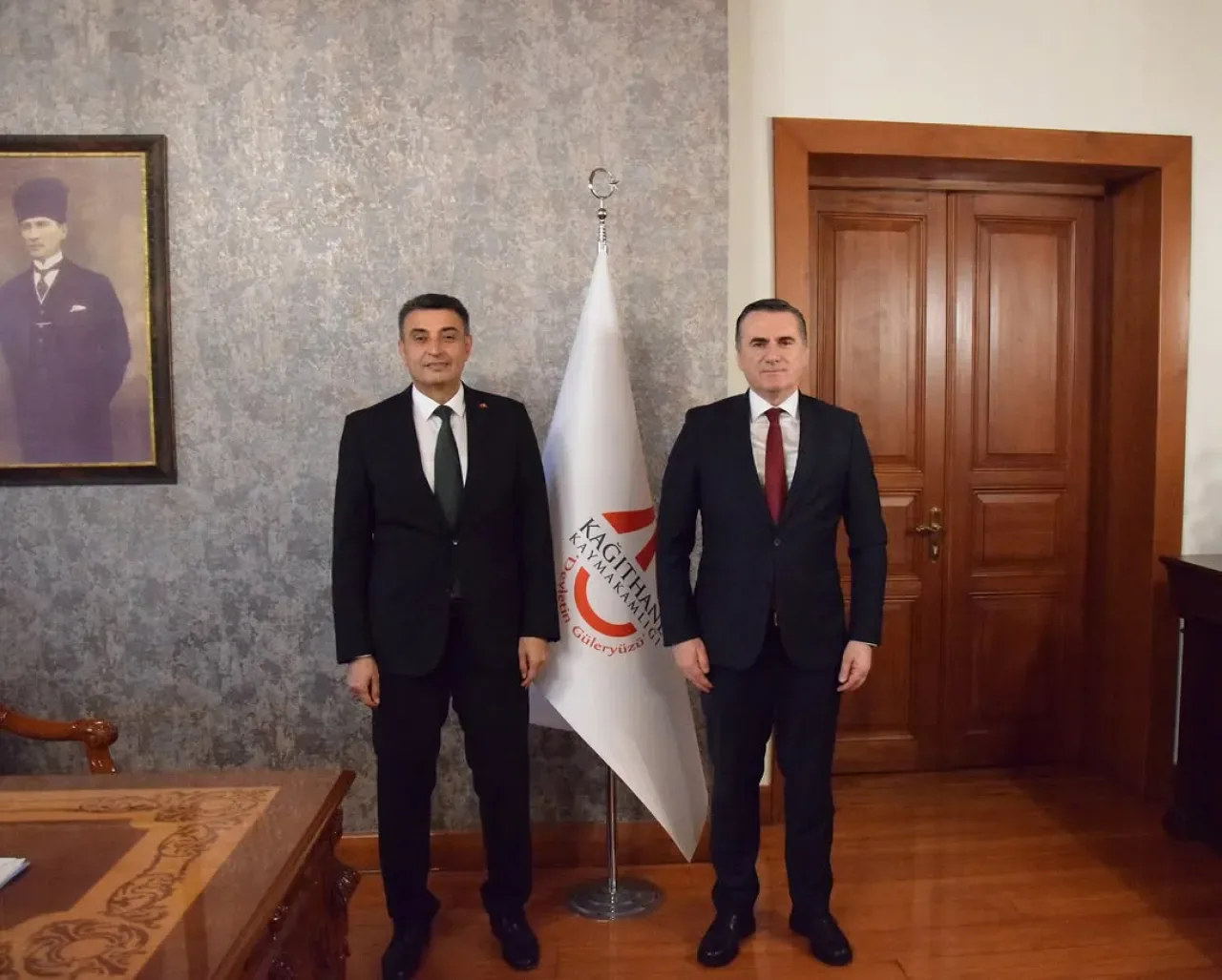 Pendik Kaymakamı Mehmet Yıldız, Kağıthane Kaymakamı Yüksel Kara'yı Ziyaret Etti Pendik Kaymakamı Mehmet Yıldız, Kağıthane Kaymakamı Yüksel Kara'yı Ziyaret Etti