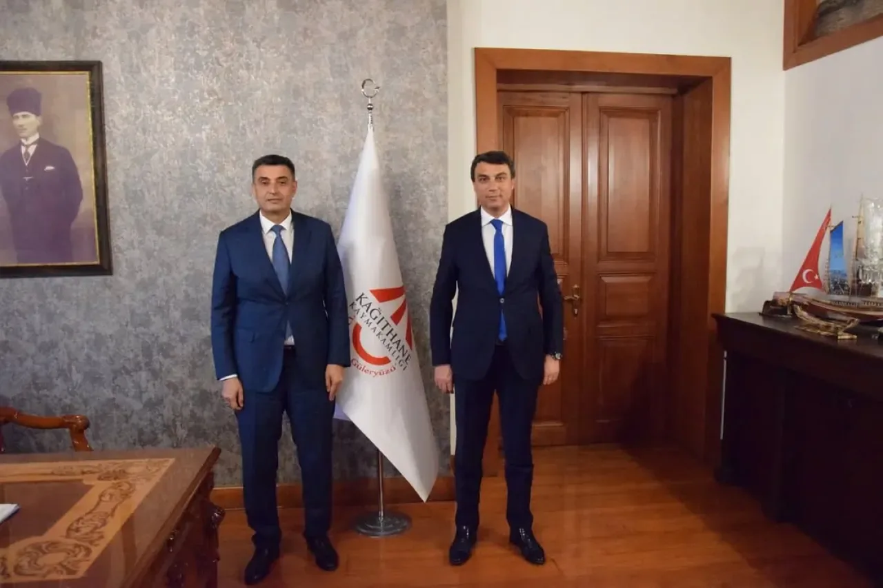 Kağıthane Kaymakamı Yüksel Kara, Çeşitli Ziyaretçi Heyetlerini Makamında Ağırladı Kağıthane Kaymakamı Yüksel Kara, Çeşitli Ziyaretçi Heyetlerini Makamında Ağırladı