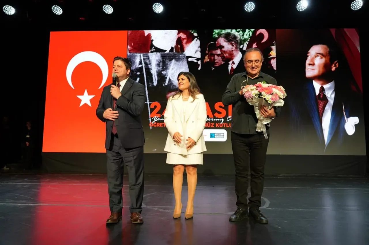 Kadıköy Belediye Başkanı Mesut Kosedağlı, Öğretmenler Günü'nde Öğretmenlerle Buluştu Kadıköy Belediye Başkanı Mesut Kosedağlı, Öğretmenler Günü'nde Öğretmenlerle Buluştu
