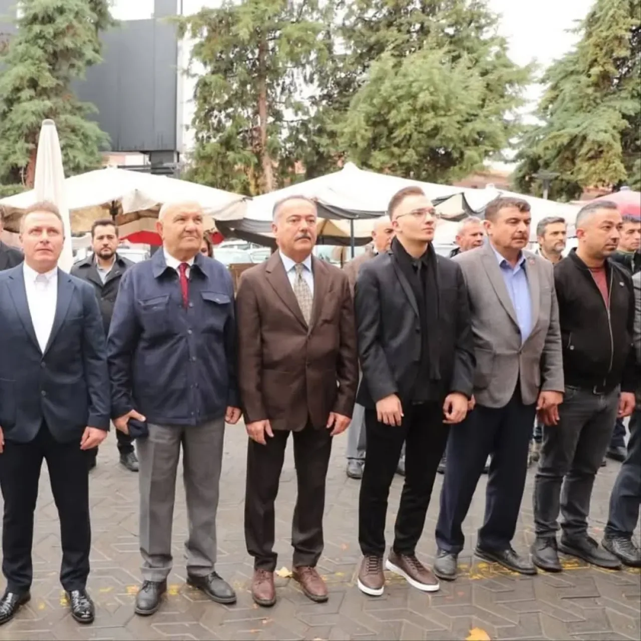 Ayaş'ta Öğretmenler Günü Coşkusu: Çelenk Töreni ve Anlamlı Etkinlikler Ayaş'ta Öğretmenler Günü Coşkusu: Çelenk Töreni ve Anlamlı Etkinlikler
