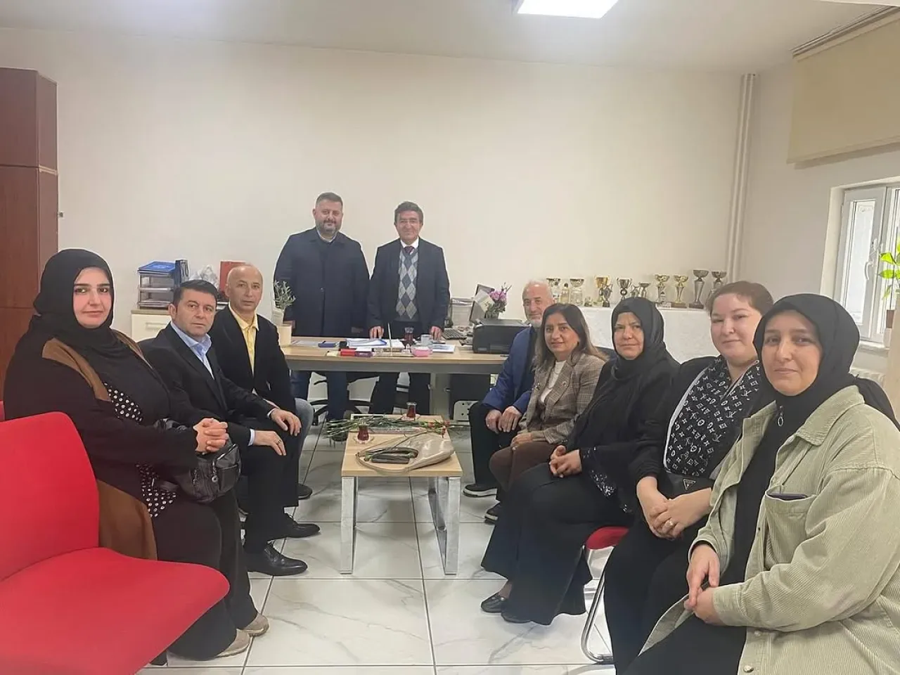 İstanbul AK Parti Üsküdar İlçe Kadın Kolları'ndan 24 Kasım Öğretmenler Günü Mesajı İstanbul AK Parti Üsküdar İlçe Kadın Kolları'ndan 24 Kasım Öğretmenler Günü Mesajı