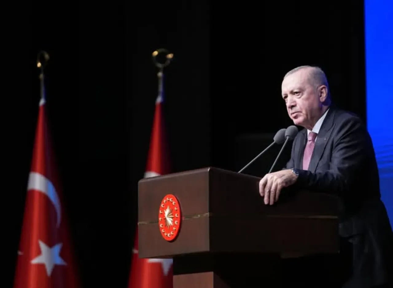 24 Kasım Öğretmenler Günü'nde Binlerce Öğretmen Atandı 24 Kasım Öğretmenler Günü'nde Binlerce Öğretmen Atandı