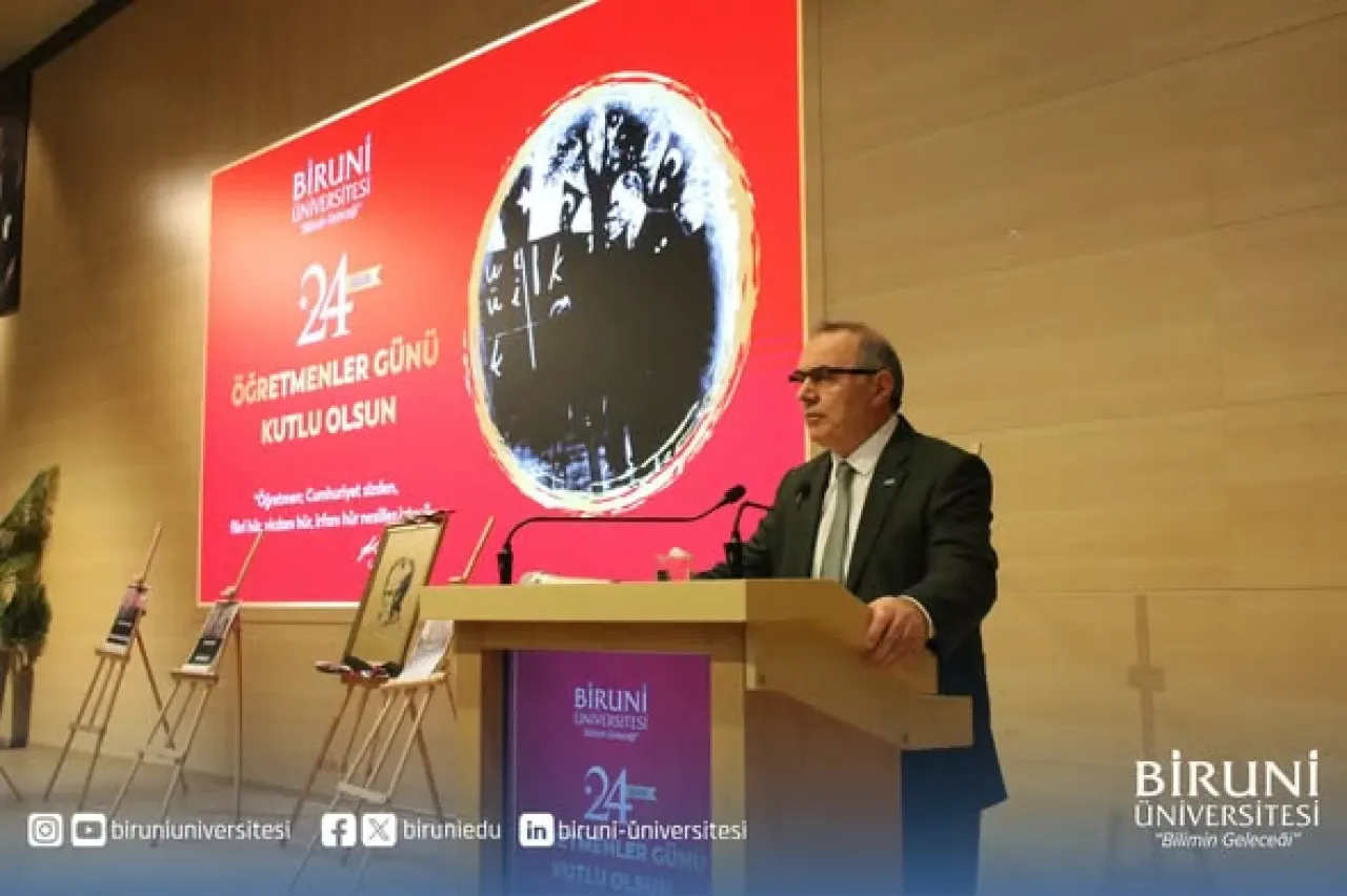 Biruni Üniversitesi'nde 24 Kasım Öğretmenler Günü Coşkuyla Kutlandı Biruni Üniversitesi'nde 24 Kasım Öğretmenler Günü Coşkuyla Kutlandı