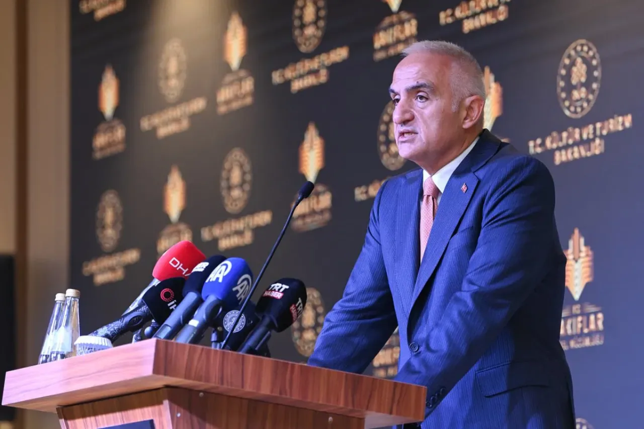 Vakıf Medeniyeti Fotoğraf Yarışması Ödülleri Sahiplerini Buldu Vakıf Medeniyeti Fotoğraf Yarışması Ödülleri Sahiplerini Buldu