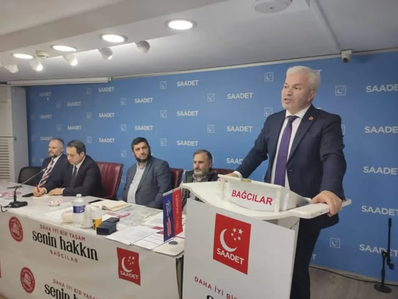 Saadet Partisi Bağcılar'da İlçe Divan Toplantısı Gerçekleştirdi Saadet Partisi Bağcılar'da İlçe Divan Toplantısı Gerçekleştirdi