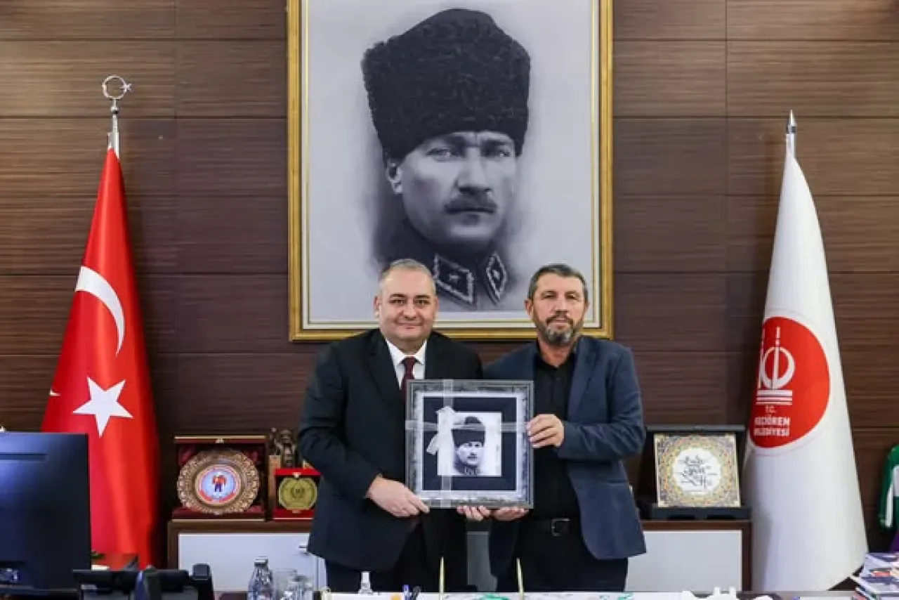 CHP'li Özarslan, Kırşehir Dernek Temsilcilerini Ağırladı CHP'li Özarslan, Kırşehir Dernek Temsilcilerini Ağırladı