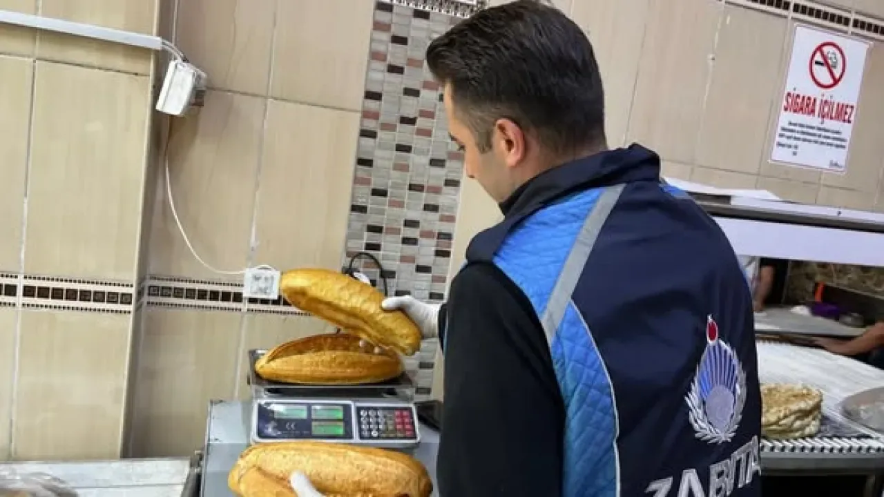 Nizip Belediyesi Zabıtası Fırınlarda Hijyen ve Gramaj Denetimi Yaptı Nizip Belediyesi Zabıtası Fırınlarda Hijyen ve Gramaj Denetimi Yaptı