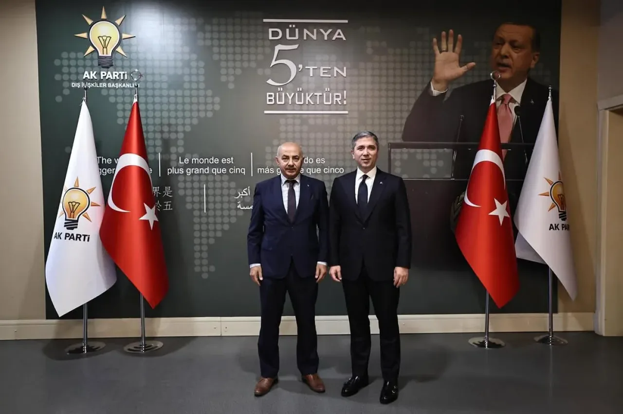 Zafer Sırakaya, Avrupa'daki Türk Medyasının Önemini Vurguladı Zafer Sırakaya, Avrupa'daki Türk Medyasının Önemini Vurguladı