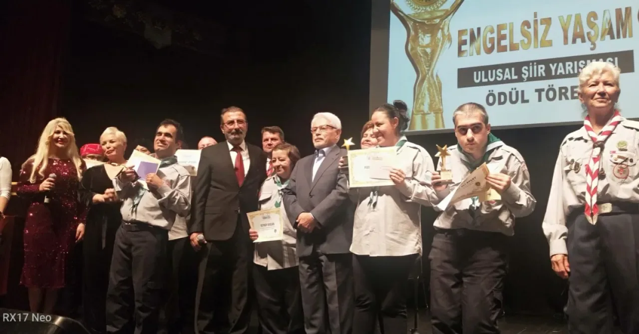 Büyükçekmece'de Engelsiz Yaşam Şiir Yarışması'ndan Büyük Başarı Büyükçekmece'de Engelsiz Yaşam Şiir Yarışması'ndan Büyük Başarı