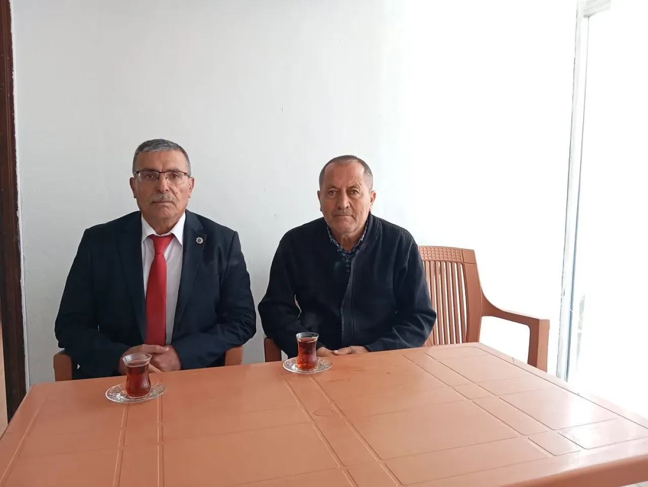 MHP Evren İlçe Başkanlığı, Hemşehrilerin Dertlerini Dinliyor MHP Evren İlçe Başkanlığı, Hemşehrilerin Dertlerini Dinliyor