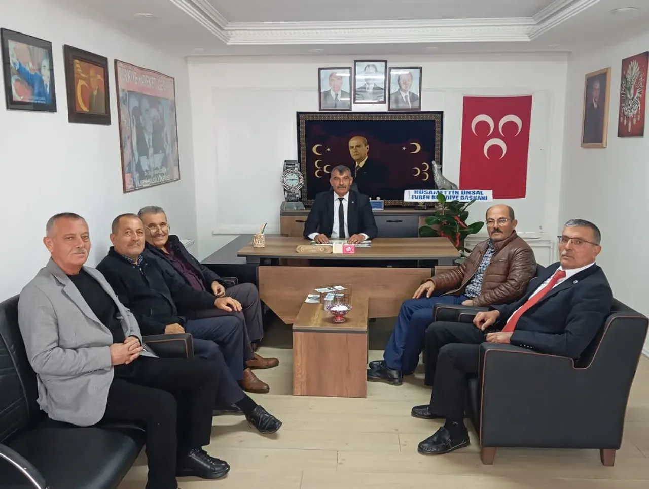 MHP Evren İlçe Başkanlığı Kasım Ayı Divan Toplantısını Gerçekleştirdi MHP Evren İlçe Başkanlığı Kasım Ayı Divan Toplantısını Gerçekleştirdi