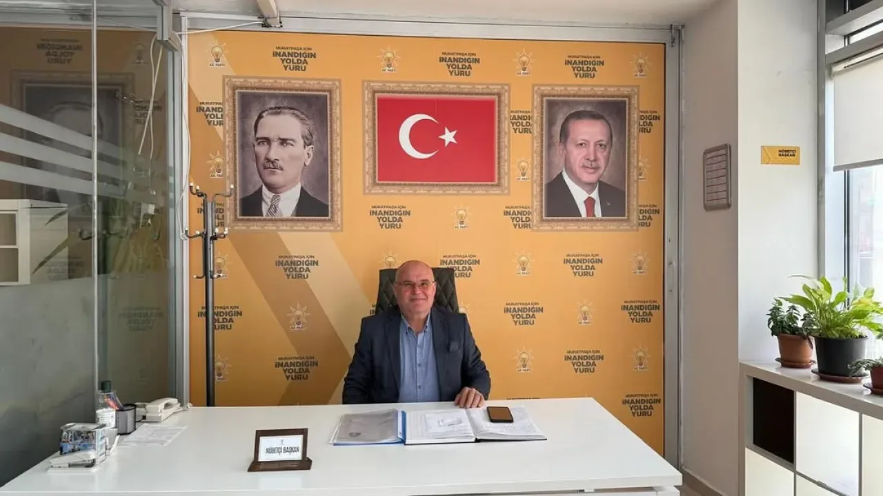 AK Parti Muratpaşa İlçe Başkanlığı'nda İsmet Bayhan, İlçe Nöbetçi Başkanı Olarak Göreve Başladı AK Parti Muratpaşa İlçe Başkanlığı'nda İsmet Bayhan, İlçe Nöbetçi Başkanı Olarak Göreve Başladı