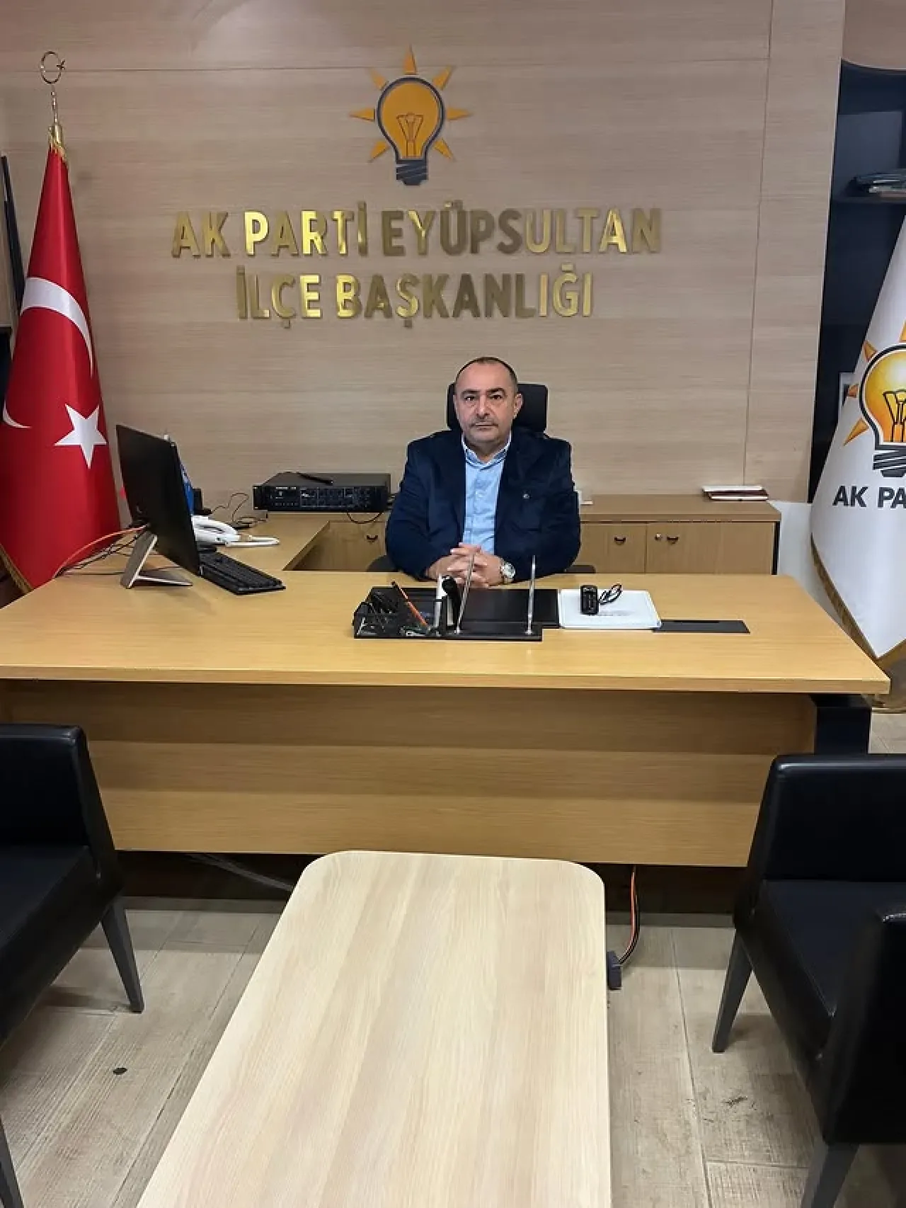 AK Parti Eyüpsultan İlçe Başkanlığı'nda Nöbetçi Yönetici Görevde AK Parti Eyüpsultan İlçe Başkanlığı'nda Nöbetçi Yönetici Görevde