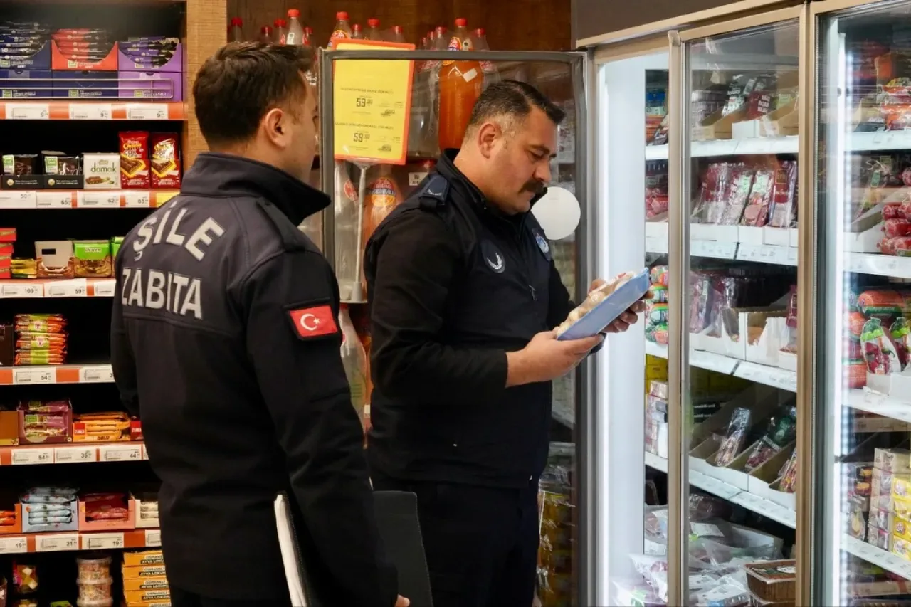 Şile Belediyesi, Tüketici Haklarını Korumak İçin Market Denetimlerini Sıklaştırdı Şile Belediyesi, Tüketici Haklarını Korumak İçin Market Denetimlerini Sıklaştırdı