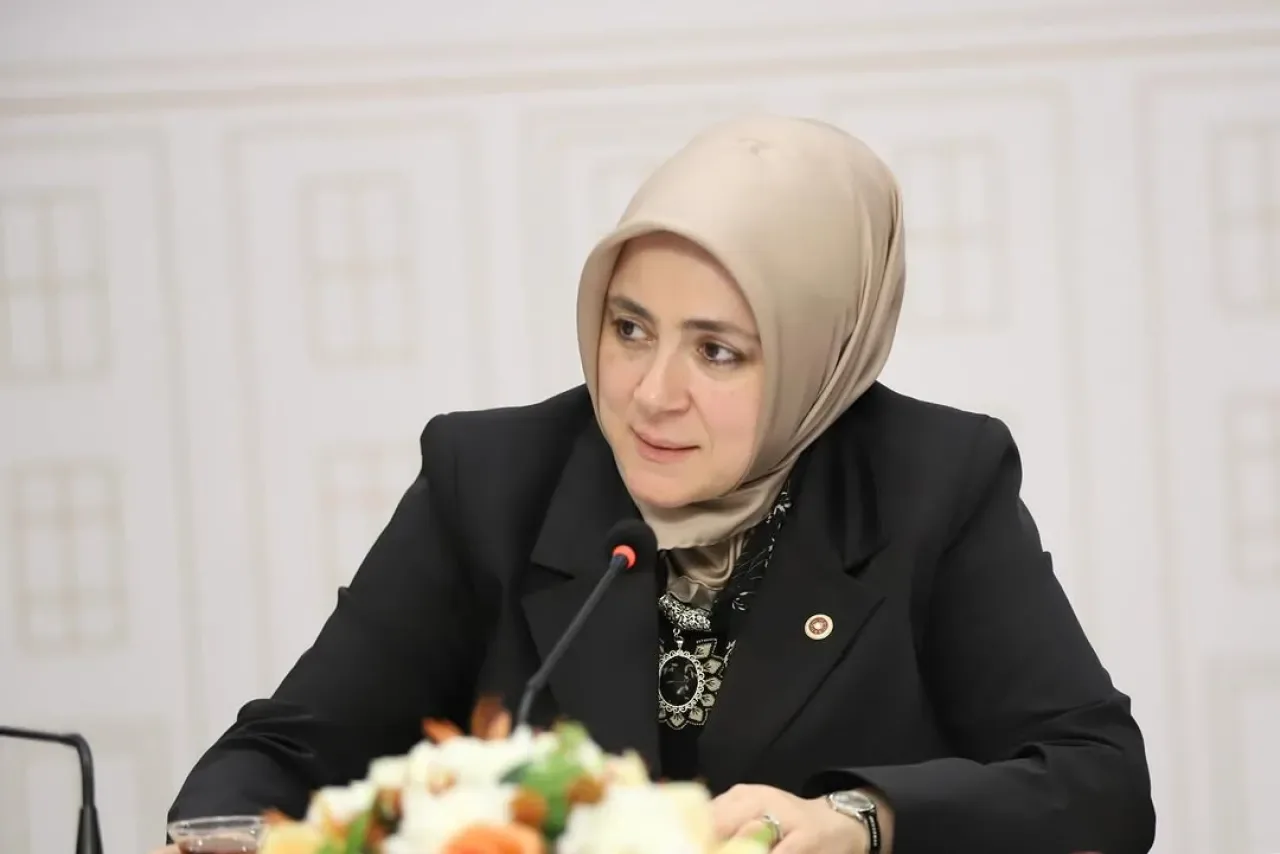 AK Partili Kadın Milletvekilleri Sahadaki Çalışmaları Değerlendirdi AK Partili Kadın Milletvekilleri Sahadaki Çalışmaları Değerlendirdi