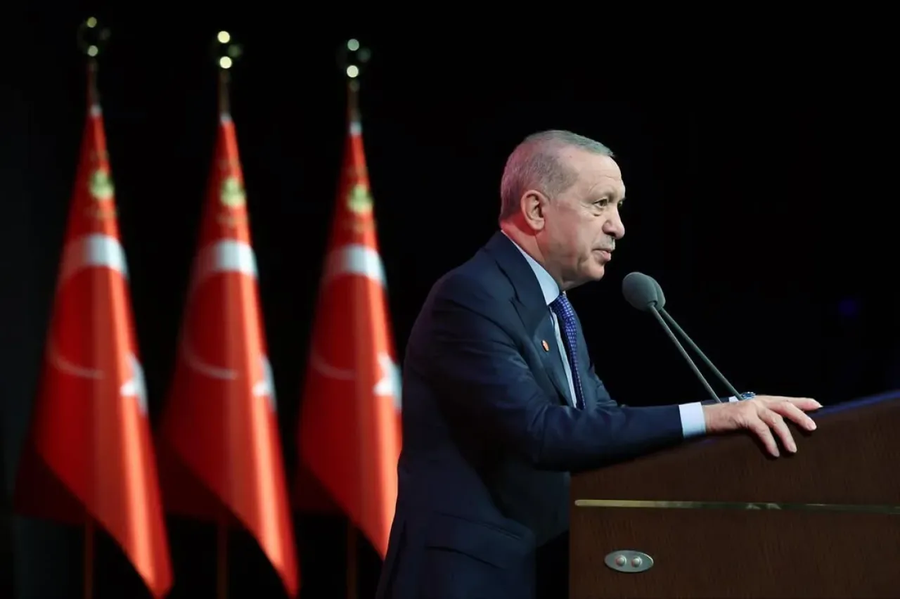 İstanbul Milletvekili Tuğba Işık Ercan: "Kadına Şiddetin Hiçbir Bahanesi Olamaz" İstanbul Milletvekili Tuğba Işık Ercan: "Kadına Şiddetin Hiçbir Bahanesi Olamaz"