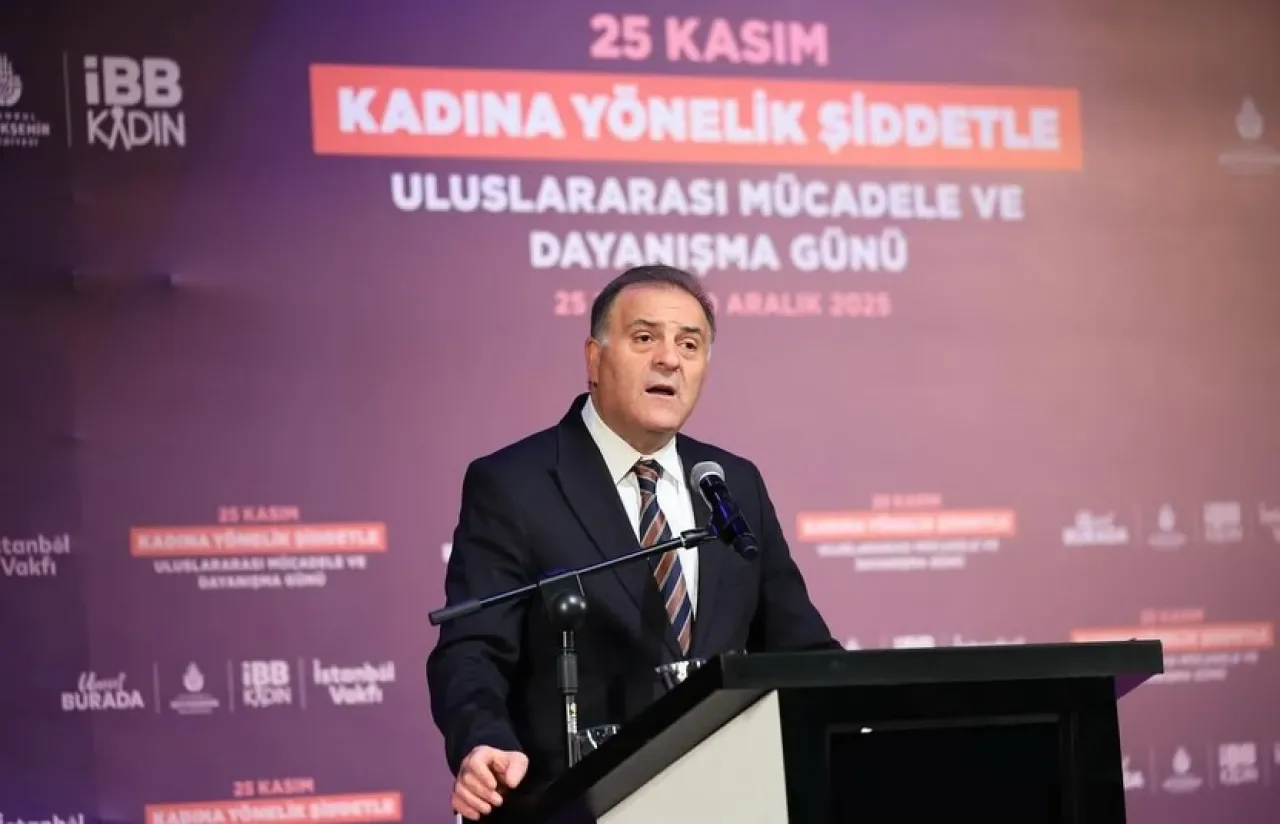 CHP'li Meclis Üyesi Nazife Aktaş, 25 Kasım'da Kadına Yönelik Şiddetle Mücadele Kitapçığının Tanıtımına Katıldı CHP'li Meclis Üyesi Nazife Aktaş, 25 Kasım'da Kadına Yönelik Şiddetle Mücadele Kitapçığının Tanıtımına Katıldı