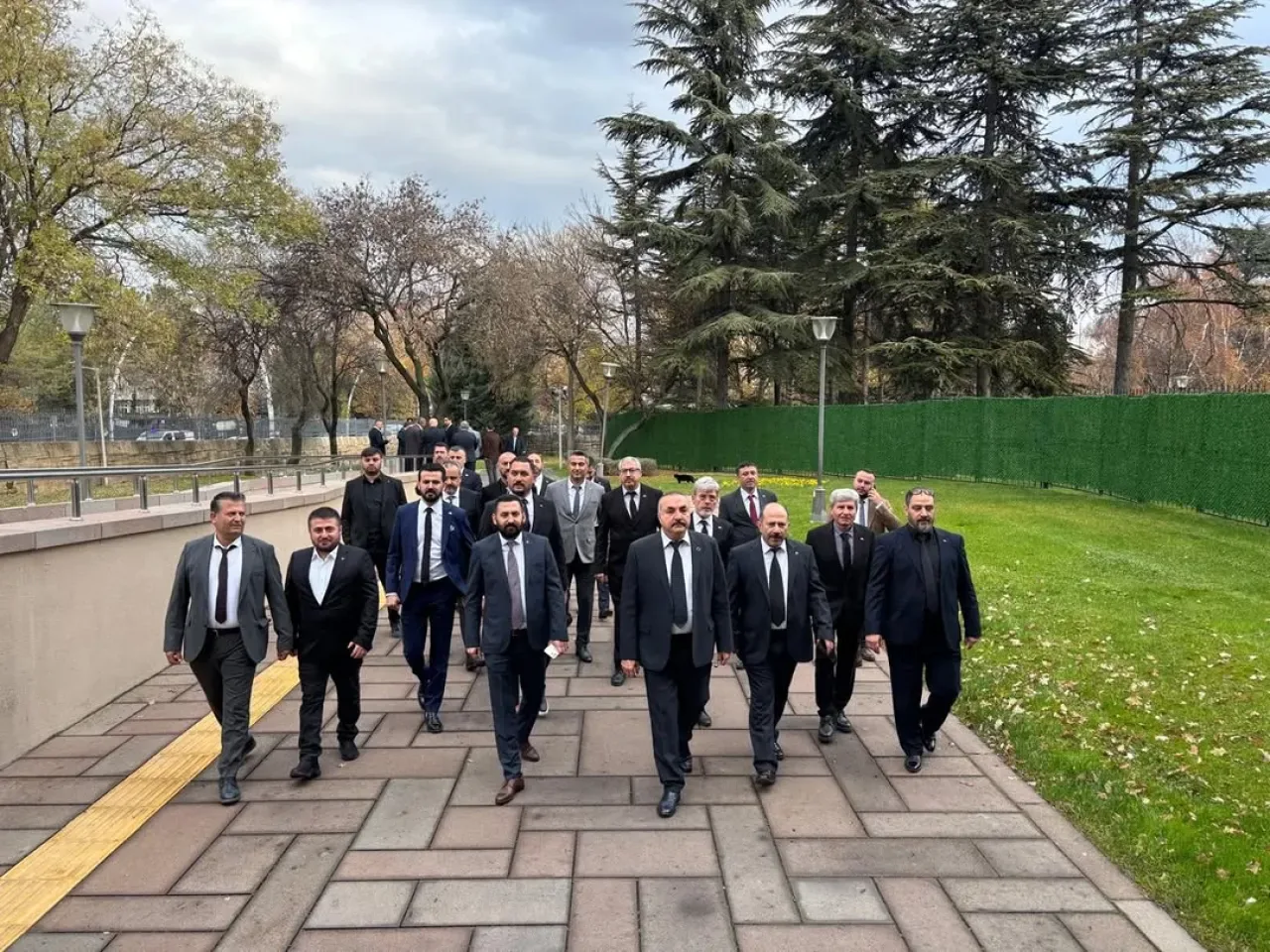 MHP Muratpaşa İlçe Teşkilatı, Milletvekilleri ile Bir Araya Geldi MHP Muratpaşa İlçe Teşkilatı, Milletvekilleri ile Bir Araya Geldi