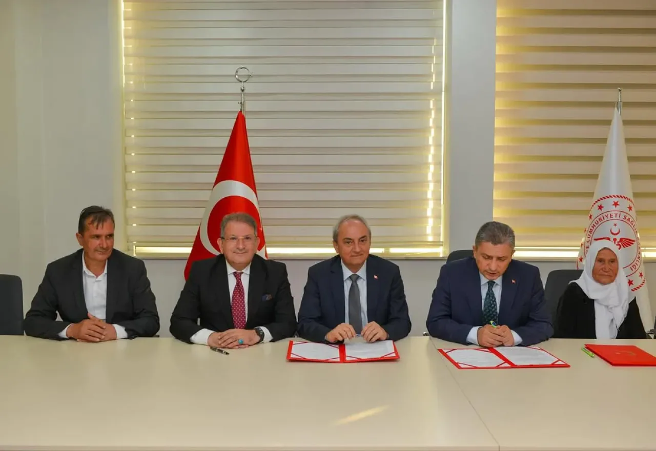Antalya'nın Kepez İlçesine Dört Yeni Sağlık Yatırımı Antalya'nın Kepez İlçesine Dört Yeni Sağlık Yatırımı