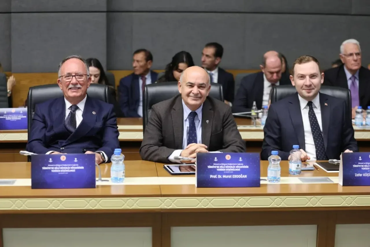 Antalya Milletvekili Kılıç, TBMM'de Milli Güvenlik Mimarisini Ele Aldı Antalya Milletvekili Kılıç, TBMM'de Milli Güvenlik Mimarisini Ele Aldı