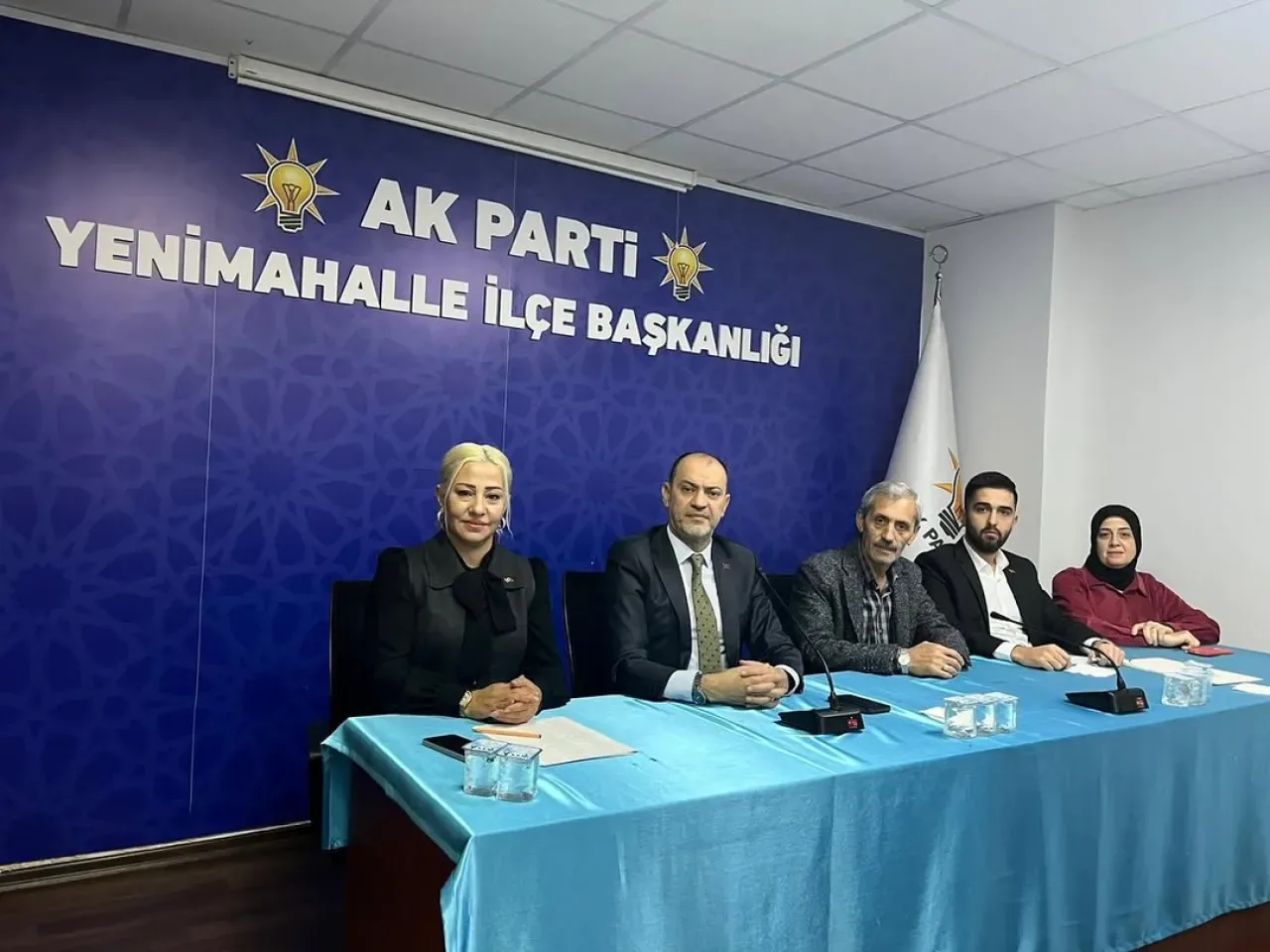 AK Parti Yenimahalle'de Haftalık Yönetim Kurulu Toplantısı Yapıldı AK Parti Yenimahalle'de Haftalık Yönetim Kurulu Toplantısı Yapıldı