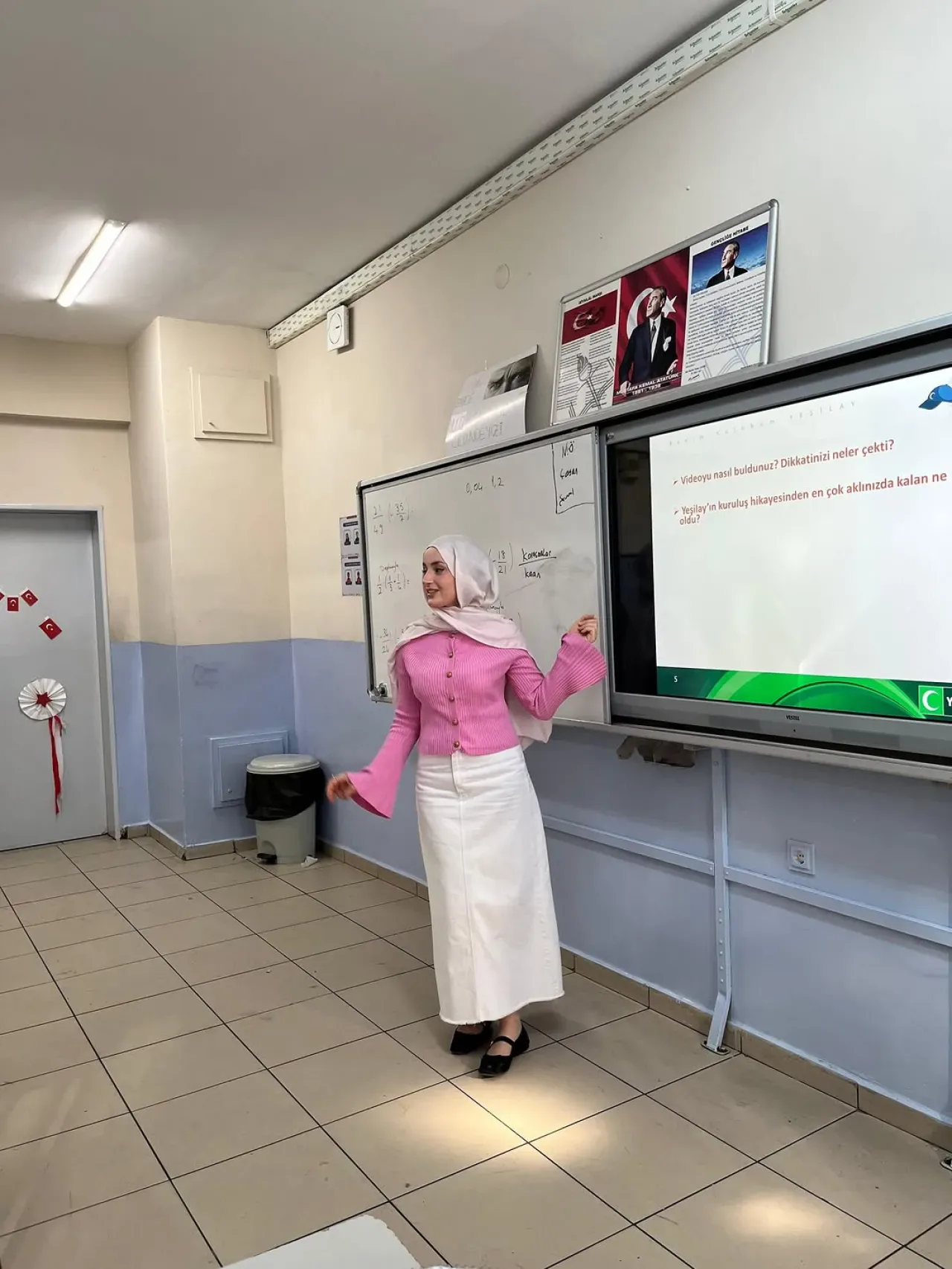 Yeşilay'dan Eyüpsultan'da Öğrencilere Bağımlılıkla Mücadele Eğitimi Yeşilay'dan Eyüpsultan'da Öğrencilere Bağımlılıkla Mücadele Eğitimi