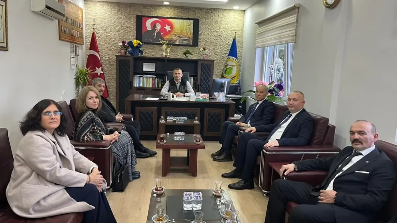 MHP Dursunbey'de Orman İşletme Müdürlüklerini Ziyaret Etti MHP Dursunbey'de Orman İşletme Müdürlüklerini Ziyaret Etti