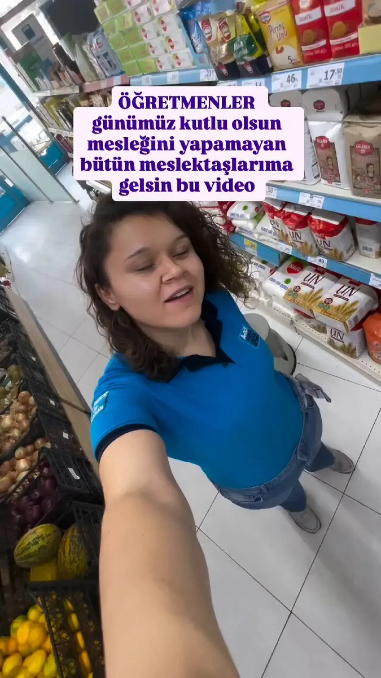 Atanamamış Öğretmen, Zincir Market Çalışırken Koli Bandı ile Anlattı: "Altın Bilezik Farklı Oldu" Atanamamış Öğretmen, Zincir Market Çalışırken Koli Bandı ile Anlattı: "Altın Bilezik Farklı Oldu"