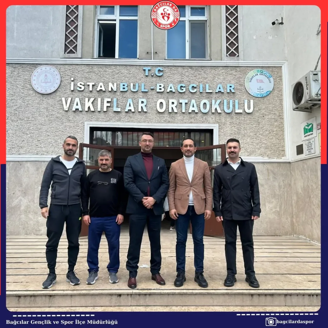 Bağcılar Gençlik ve Spor İlçe Müdürü İlyas Karsavran, Vakıflar Ortaokulu'nu Ziyaret Etti Bağcılar Gençlik ve Spor İlçe Müdürü İlyas Karsavran, Vakıflar Ortaokulu'nu Ziyaret Etti