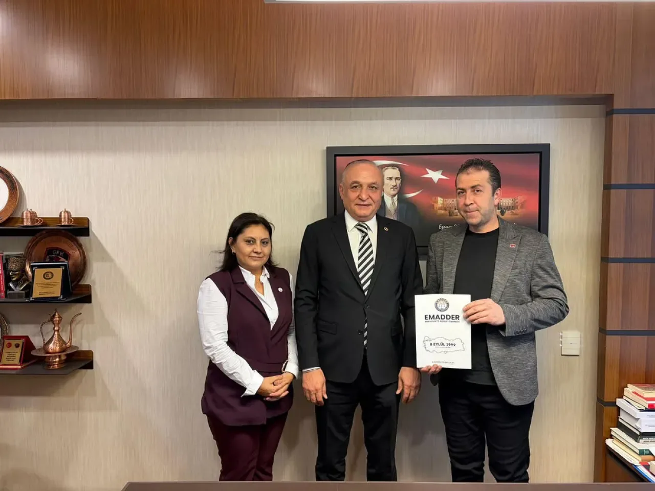 Gaziantep Milletvekili Melih Meriç'ten Emeklilikte Adalet Çağrısı Gaziantep Milletvekili Melih Meriç'ten Emeklilikte Adalet Çağrısı