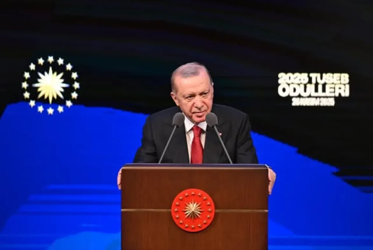 Cumhurbaşkanı Erdoğan'a Filistin Halkına Yönelik İnsani Çabaları Nedeniyle Dünya Sağlık Örgütü'nden Ödül Cumhurbaşkanı Erdoğan'a Filistin Halkına Yönelik İnsani Çabaları Nedeniyle Dünya Sağlık Örgütü'nden Ödül