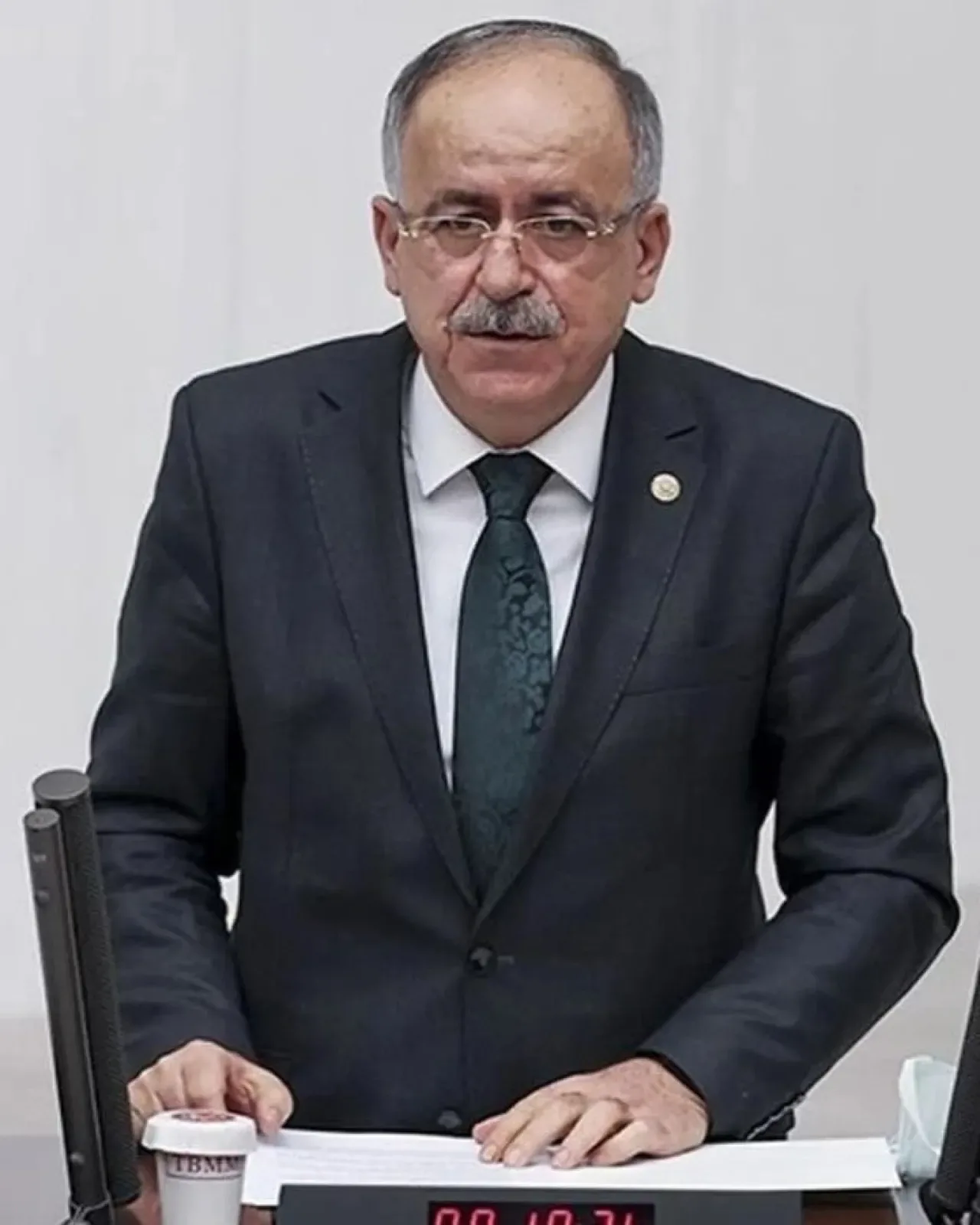 MHP'li Kalaycı'dan Yeni Vergi Teklifi Eleştirisi: Vatandaş ve Esnafa Ağır Yük MHP'li Kalaycı'dan Yeni Vergi Teklifi Eleştirisi: Vatandaş ve Esnafa Ağır Yük