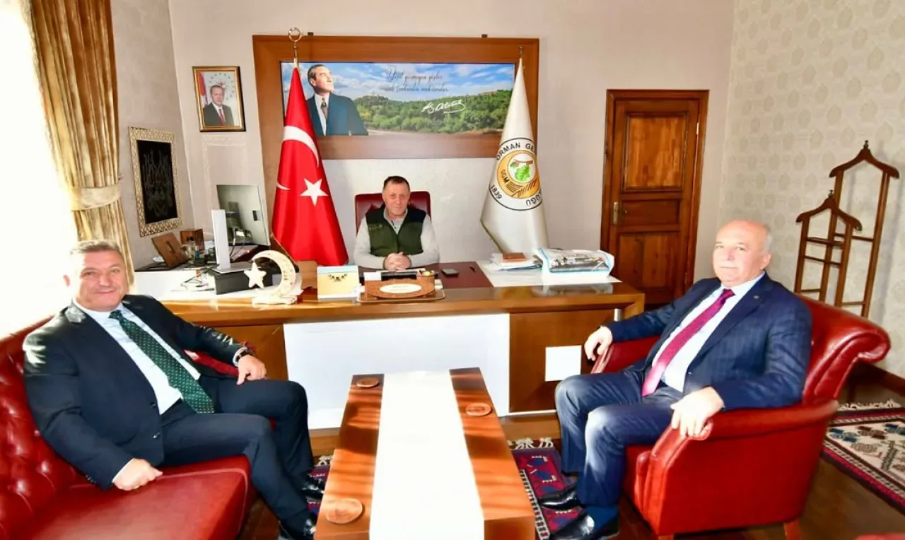 Dursunbey Belediye Başkanı Bahçavan, Balıkesir Orman Bölge Müdürü Şen'i Ziyaret Etti Dursunbey Belediye Başkanı Bahçavan, Balıkesir Orman Bölge Müdürü Şen'i Ziyaret Etti