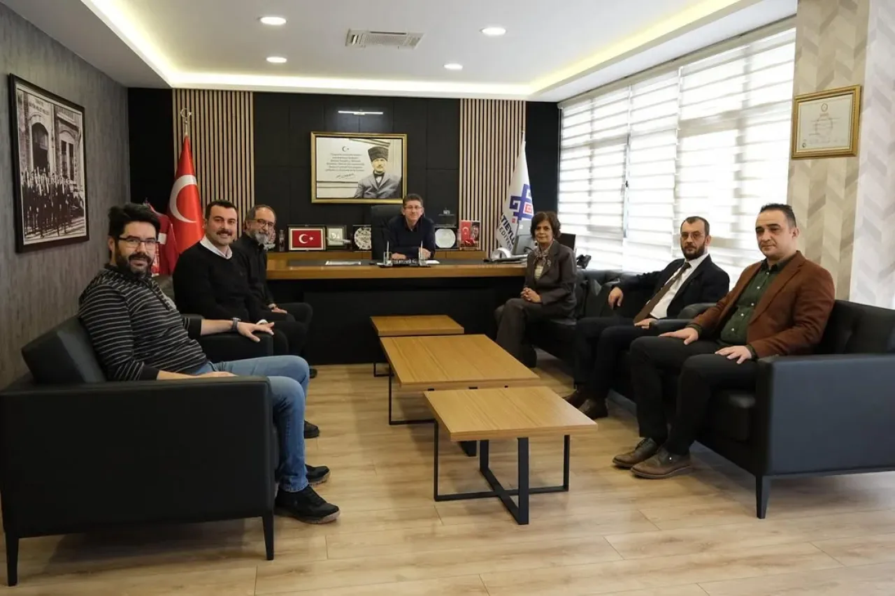 Altıeylül Belediyesi'nde Sendika Temsilcilerinden Ziyaret Altıeylül Belediyesi'nde Sendika Temsilcilerinden Ziyaret