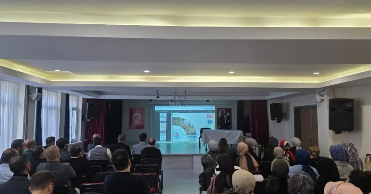 Çatalca'da Değerler Eğitimi Projesi İçin Öğretmenler ve Müftülük Bir Araya Geldi Çatalca'da Değerler Eğitimi Projesi İçin Öğretmenler ve Müftülük Bir Araya Geldi